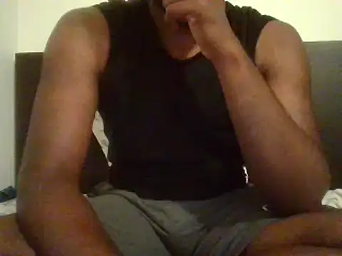 justinme00o7 online show from July 27, 2026, 1:23 am