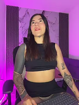 Snapshot of luccianagreyy chatting on July 15, 2026, 11:26 am luccianagreyy online show from July 15, 2026, 11:26 am
