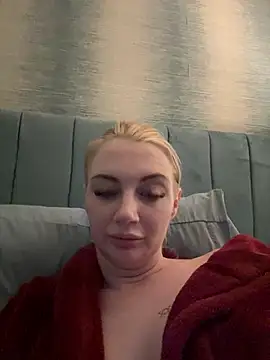 Snapshot of Ruby_Nichols chatting on February 27, 2025, 7:47 pm Ruby Nichols online show from February 27, 2025, 7:47 pm