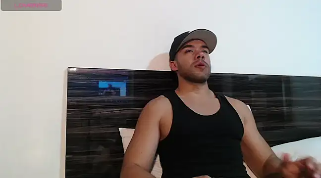 FaustoCock online show from February 20, 2025, 8:58 pm