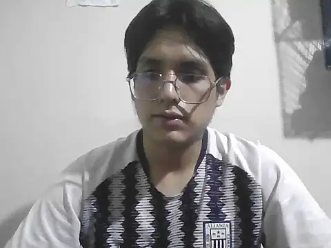 Snapshot of HardDick2 chatting on June 29, 2026, 6:41 am HardDick2 online show from June 29, 2026, 6:41 am