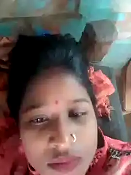 riya houswife online show from November 28, 2025, 5:54 am