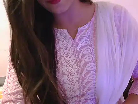 diva-22 online show from February 24, 2025, 3:42 pm