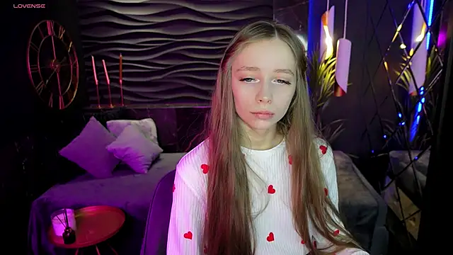 OliviaGentle online show from December 11, 2024, 10:06 pm