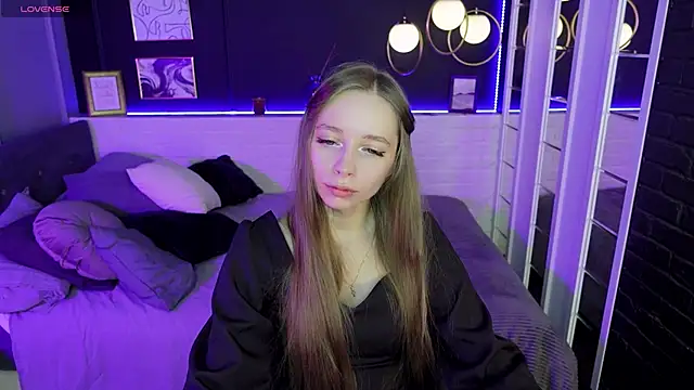 OliviaGentle online show from December 15, 2024, 4:29 am