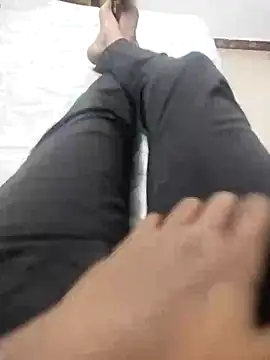 black cobra70 online show from February 27, 2025, 2:54 pm