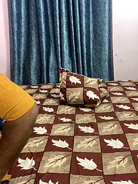 Snapshot of mickey_love chatting on October 29, 2025, 5:42 am mickey love online show from October 29, 2025, 5:42 am