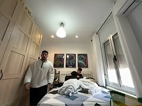 Snapshot of Chicos_defiesta chatting on January 7, 2025, 9:18 am Chicos defiesta online show from January 7, 2025, 9:18 am