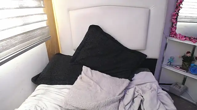 Snapshot of palmer_mIix chatting on January 10, 2025, 9:31 pm palmer mIix online show from January 10, 2025, 9:31 pm