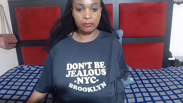 Snapshot of MaximTease24 chatting on July 9, 2026, 9:13 am MaximTease24 online show from July 9, 2026, 9:13 am