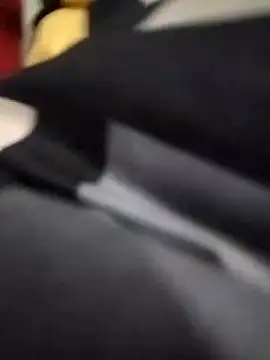 delhiboyooo online show from January 8, 2025, 6:41 pm