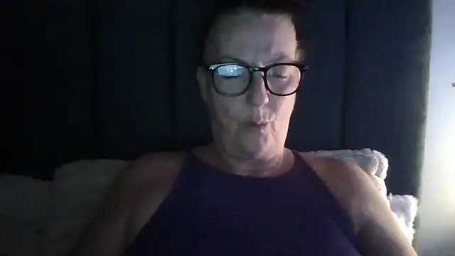 Tillieuk online show from April 28, 2026, 10:15 pm