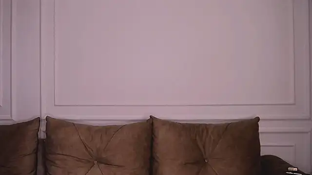 UrsuKing online show from January 5, 2025, 9:14 pm