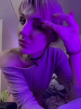 Snapshot of Kamila151 chatting on January 2, 2025, 6:50 am Kamila151 online show from January 2, 2025, 6:50 am