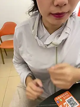 Bella0815 online show from December 4, 2024, 4:54 am