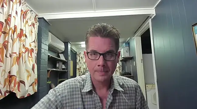 Snapshot of tilobinder chatting on December 20, 2024, 1:54 pm tilobinder online show from December 20, 2024, 1:54 pm