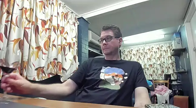 Snapshot of tilobinder chatting on January 26, 2025, 12:43 pm tilobinder online show from January 26, 2025, 12:43 pm