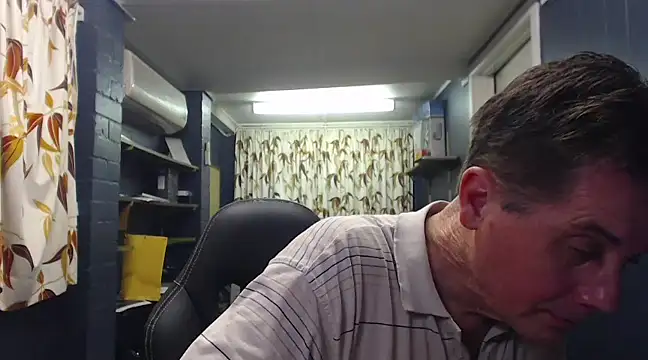 Snapshot of tilobinder chatting on March 21, 2025, 3:13 pm tilobinder online show from March 21, 2025, 3:13 pm