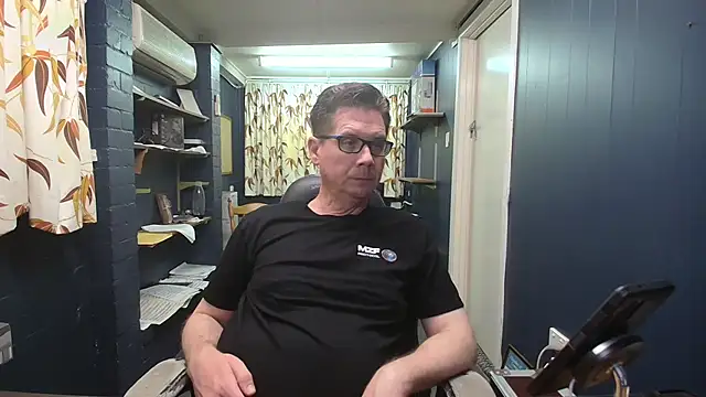 tilobinder online show from February 24, 2026, 2:59 pm