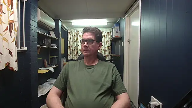 tilobinder online show from February 26, 2026, 2:05 pm