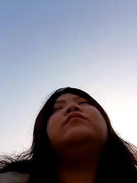 hello098712 online show from March 19, 2025, 10:20 pm