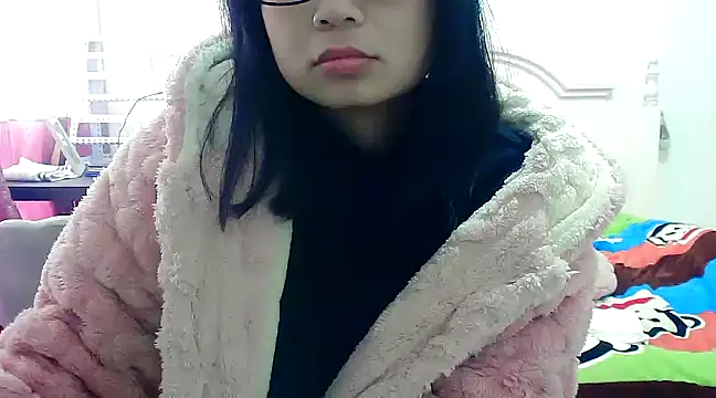 Snapshot of CN-Xiaoxi chatting on March 5, 2025, 3:08 am CN-Xiaoxi online show from March 5, 2025, 3:08 am