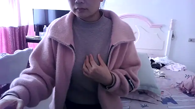 Snapshot of CN-Xiaoxi chatting on September 28, 2025, 3:34 am CN-Xiaoxi online show from September 28, 2025, 3:34 am