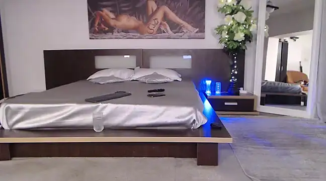 Halie May online show from December 22, 2024, 3:11 pm