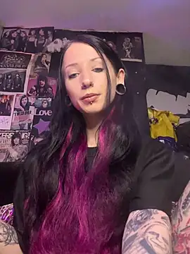 Snapshot of MissMidnightUK chatting on February 26, 2026, 11:59 pm MissMidnightUK online show from February 26, 2026, 11:59 pm