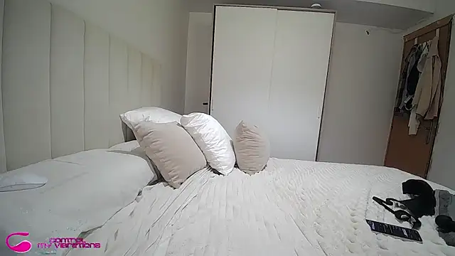 Snapshot of arielfreedomsex chatting on November 13, 2025, 3:55 pm arielfreedomsex online show from November 13, 2025, 3:55 pm