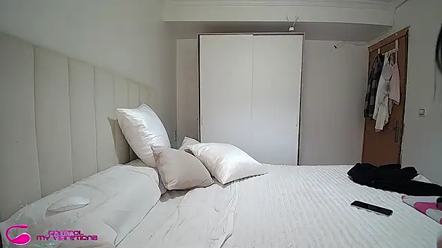 Snapshot of arielfreedomsex chatting on December 15, 2025, 3:38 pm arielfreedomsex online show from December 15, 2025, 3:38 pm