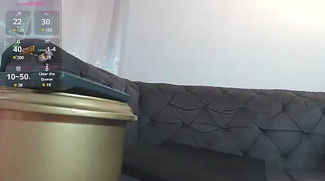 Snapshot of angelbianchii chatting on December 6, 2024, 7:34 pm angelbianchii online show from December 6, 2024, 7:34 pm