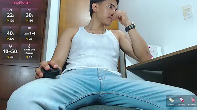 Snapshot of angelbianchii chatting on March 7, 2025, 11:38 pm angelbianchii online show from March 7, 2025, 11:38 pm