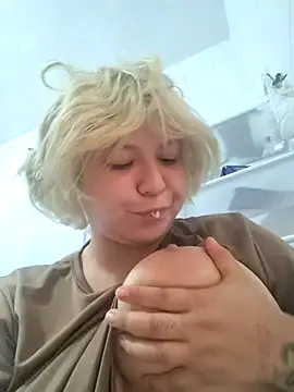 iDogrose21 online show from January 6, 2026, 9:18 pm