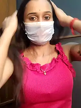 Snapshot of Oleevia chatting on February 11, 2026, 9:03 am Oleevia online show from February 11, 2026, 9:03 am