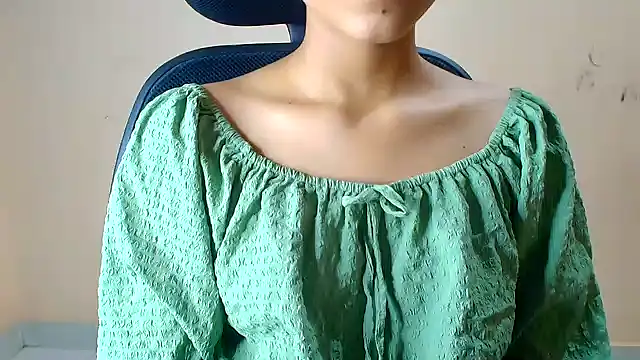 Snapshot of Chandani-Love chatting on June 22, 2026, 5:21 pm Chandani-Love online show from June 22, 2026, 5:21 pm