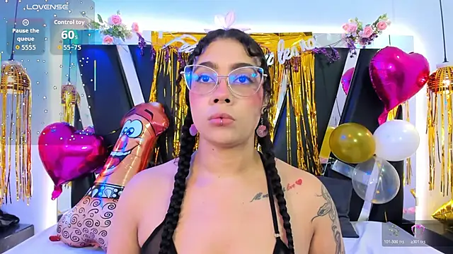 antonelllepiercee online show from February 13, 2026, 11:28 am