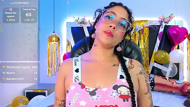 antonelllepiercee online show from February 13, 2026, 11:34 pm