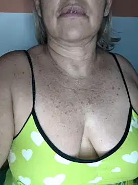 Snapshot of Kasandra_Ho chatting on January 11, 2025, 1:59 am Kasandra Ho online show from January 11, 2025, 1:59 am