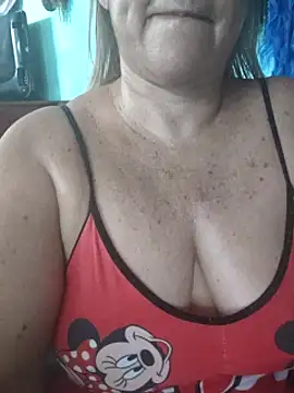 Snapshot of Kasandra_Ho chatting on February 11, 2025, 6:22 pm Kasandra Ho online show from February 11, 2025, 6:22 pm
