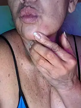 Snapshot of Kasandra_Ho chatting on March 15, 2026, 1:33 am Kasandra Ho online show from March 15, 2026, 1:33 am