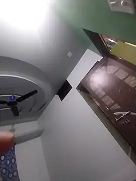 sudhastriper online show from September 13, 2025, 6:40 pm