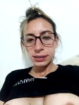 Melinaa-sex online show from December 20, 2024, 2:41 am