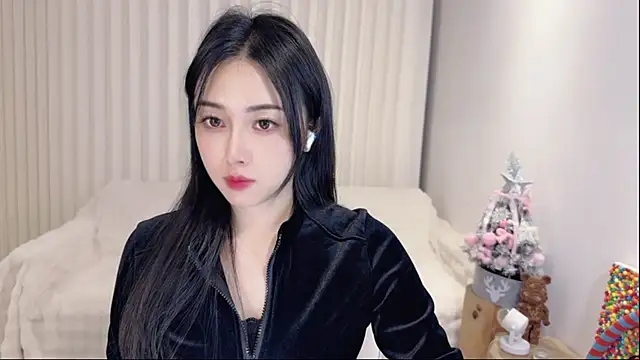 Snapshot of K-moumou chatting on February 26, 2025, 7:49 pm K-moumou online show from February 26, 2025, 7:49 pm