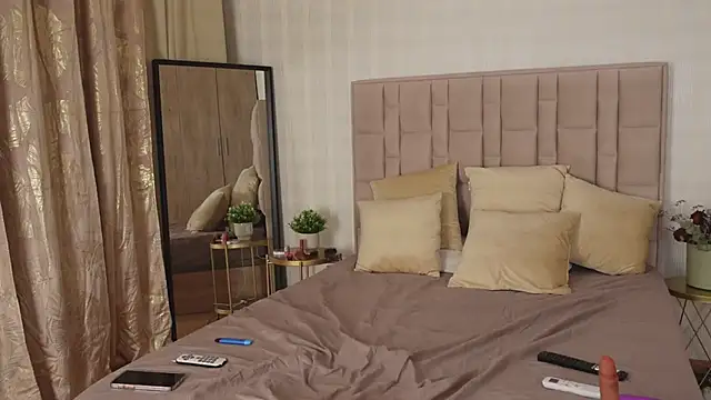 GabyRios online show from February 28, 2025, 7:46 pm