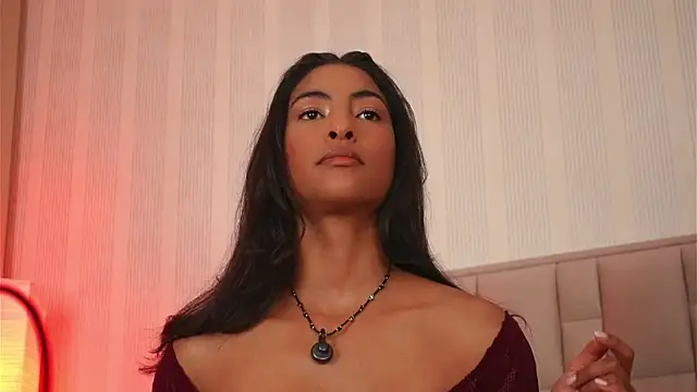 Snapshot of GabyRios chatting on June 18, 2026, 6:12 pm GabyRios online show from June 18, 2026, 6:12 pm