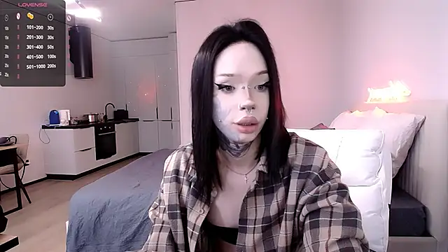 Tanya M online show from February 8, 2026, 9:13 am