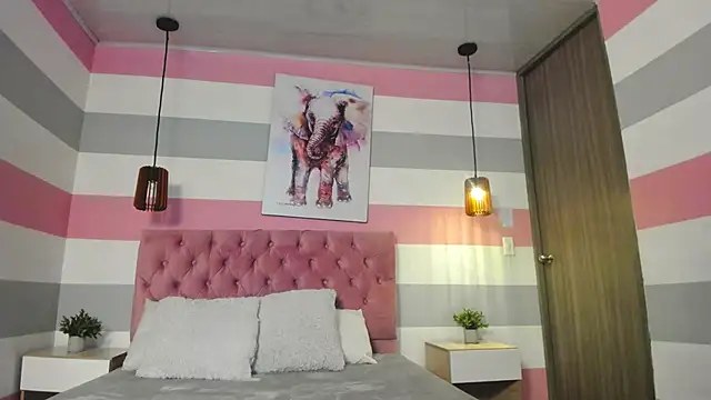 Snapshot of Carol_Pinter chatting on January 24, 2025, 12:10 pm Carol Pinter online show from January 24, 2025, 12:10 pm