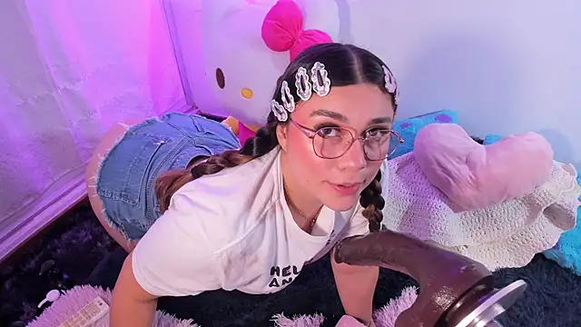 Isa belaa online show from April 15, 2026, 7:58 pm