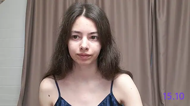Snapshot of sweet_sweet_angel chatting on October 15, 2025, 7:30 am sweet sweet angel online show from October 15, 2025, 7:30 am